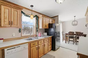 411 Rosabelle Ct, Grasston, MN 55030 - Photo 10