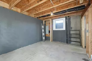 675 Edmund Ave, Saint Paul, MN 55104 - Photo 34