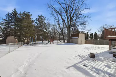 7440 Drew Avenue N, Brooklyn Park, MN 55443 - Photo 22