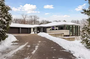 17950 Fairhomes Ln, Deephaven, MN 55391 - Photo 2