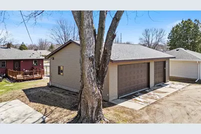 1605 Knight Avenue N, Glencoe, MN 55336 - Photo 4