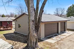 1605 Knight Ave N, Glencoe, MN 55336 - Photo 4