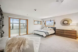 4652 9 Oaks Cir, Bloomington, MN 55437 - Photo 26