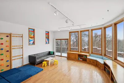 4652 Nine Oaks Circle, Bloomington, MN 55437 - Photo 24