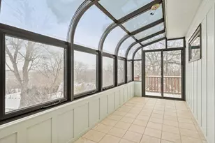 4652 9 Oaks Cir, Bloomington, MN 55437 - Photo 28