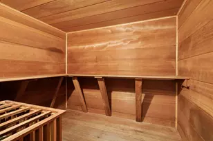 4652 9 Oaks Cir, Bloomington, MN 55437 - Photo 36