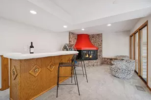 4652 9 Oaks Cir, Bloomington, MN 55437 - Photo 22