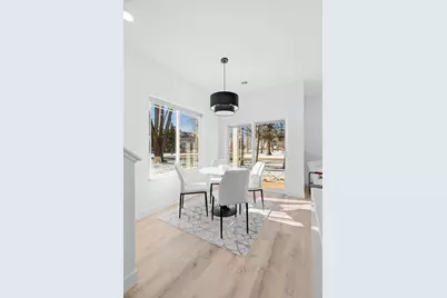 425 W 8th Street #24, New Richmond, WI 54017 - Photo 14