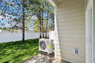 425 W 8th St, New Richmond, WI 54017 - Photo 28