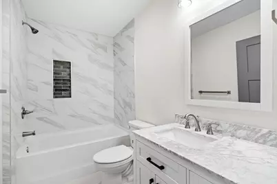 425 W 8th Street #21, New Richmond, WI 54017 - Photo 18