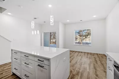 425 W 8th Street #21, New Richmond, WI 54017 - Photo 6