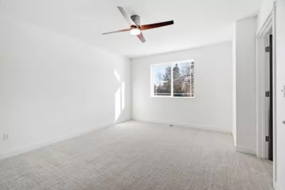 425 W 8th Street #21, New Richmond, WI 54017 - Photo 10