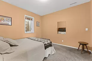 1120 Glendale Hills Dr NE, Rochester, MN 55906 - Photo 32