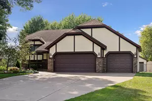 13518 Thrush St NW, Andover, MN 55304 - Photo 2