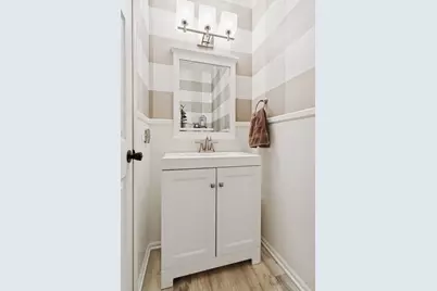 13850 Pennock Avenue, Apple Valley, MN 55124 - Photo 24