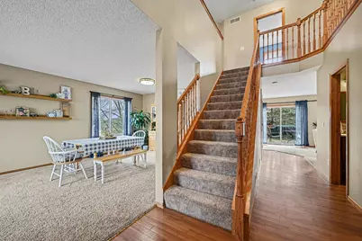 7625 Teal Road, Woodbury, MN 55125 - Photo 4