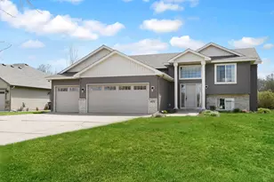 420 21st Ave N, Sartell, MN 56377 - Photo 2