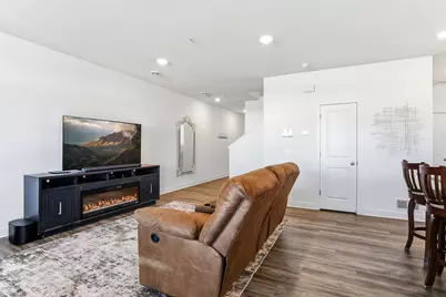 6538 Genevieve Trail S, Cottage Grove, MN 55016 - Photo 6