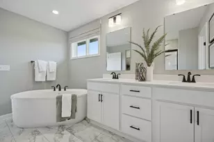 1068 Adamstown Dr, Rosemount, MN 55068 - Photo 14