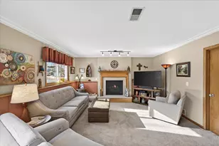 9141 Sierra Rd, Woodbury, MN 55125 - Photo 18