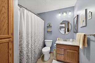 9141 Sierra Rd, Woodbury, MN 55125 - Photo 16