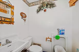 3729 & 3731 E 2nd St, Superior, WI 54880 - Photo 20