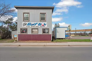 3729 & 3731 E 2nd St, Superior, WI 54880 - Photo 1