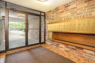 220 8th St S, Fargo,  58103 - Photo 4