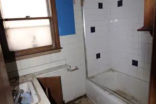 2869 Exeter St, Duluth, MN 55806 - Photo 10