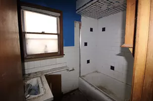 2869 Exeter St, Duluth, MN 55806 - Photo 8