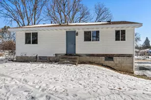 30140 Neal Ave, Lindstrom, MN 55045 - Photo 28