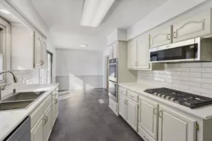 7872 Firwood Way NE, Fridley, MN 55432 - Photo 8