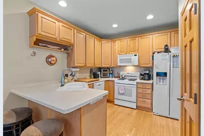 17594 Wiedman Way, Eden Prairie, MN 55347 - Photo 12