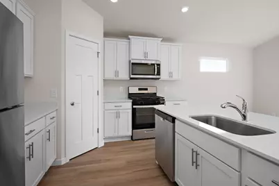 350 Florence Avenue S, Annandale, MN 55302 - Photo 10