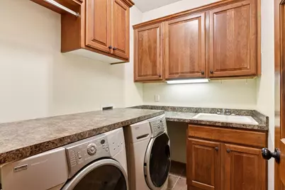 7703 Vasserman Place, Chanhassen, MN 55317 - Photo 16