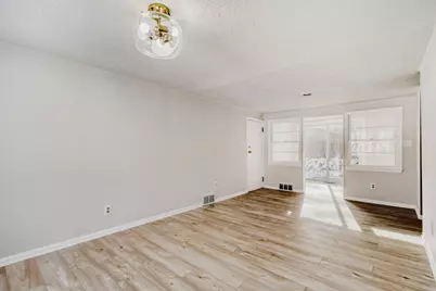 124 King Street W, Saint Paul, MN 55107 - Photo 6