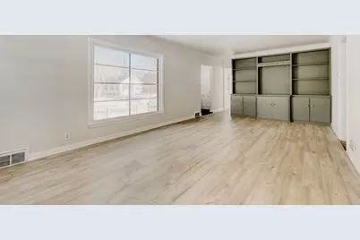 124 King Street W, Saint Paul, MN 55107 - Photo 4