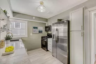 124 King St W, Saint Paul, MN 55107 - Photo 12