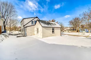 124 King St W, Saint Paul, MN 55107 - Photo 24