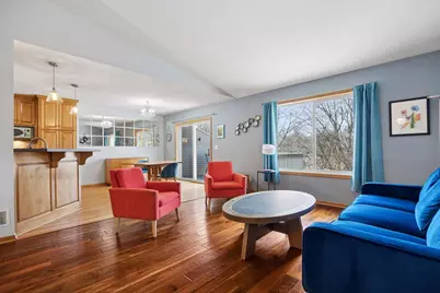 9665 Brighton Lane, Eden Prairie, MN 55347 - Photo 4