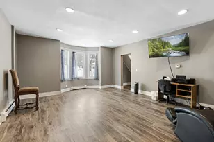 110 Mill St W, Winthrop, MN 55396 - Photo 8