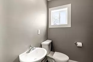 110 Mill St W, Winthrop, MN 55396 - Photo 22