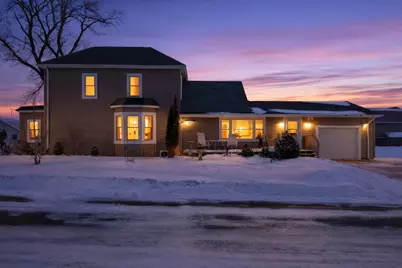 110 Mill Street W, Winthrop, MN 55396 - Photo 24