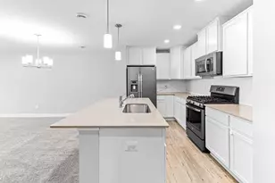 8042 Abercrombie Ln, Woodbury, MN 55129 - Photo 12