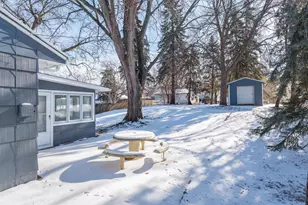 513 Blue Earth St, Mankato, MN 56001 - Photo 6