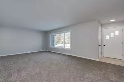 513 Blue Earth Street, Mankato, MN 56001 - Photo 14