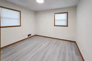 137 Jessamine Ave E, Saint Paul, MN 55117 - Photo 6