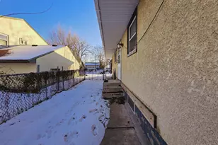 137 Jessamine Ave E, Saint Paul, MN 55117 - Photo 12