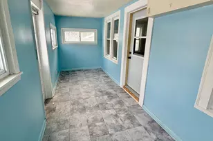 504 Pershing Ave N, New Prague, MN 56071 - Photo 2