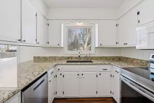 4027 86th Ln NE, Circle Pines, MN 55014 - Photo 6